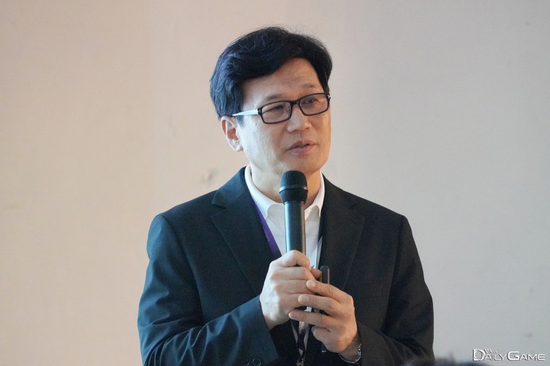 소윤섭 벤큐코리아 지사장은 사람의 생활에 있어 빛의 중요성을 강조했다.