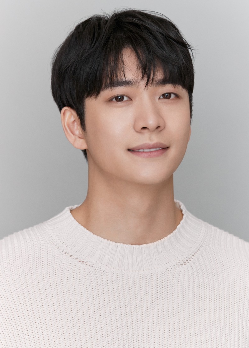 강태오, 영화 ‘인턴’ 특별출연…한소희 남편으로 깜짝 출연