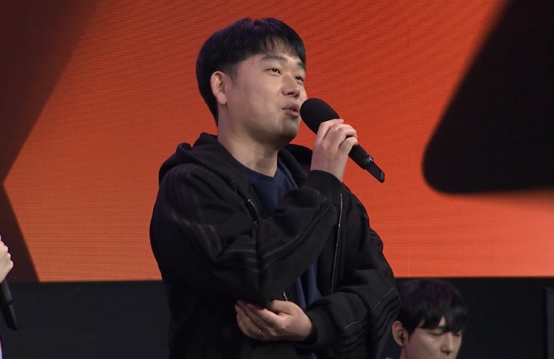 인터뷰 중인 이재호(이미지 캡처=SOOP)