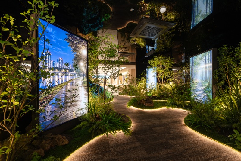 서울 양천구 목동 ‘르엘 라운지 L’est’내 입구 조경 ‘BOTANIC WAY’