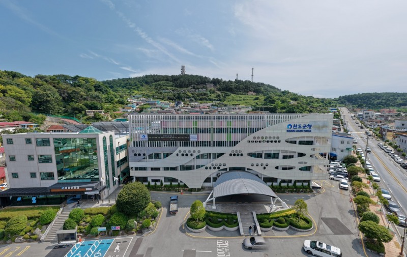 완도군청 전경 (사진제공=완도군)