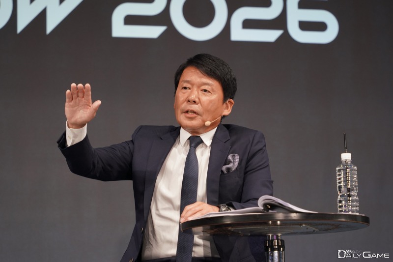 츠지모토 하루히로 CESA 회장이 "2056년에도 산업 발전의 중심에 게임이 있을 것"이라 강조했다.