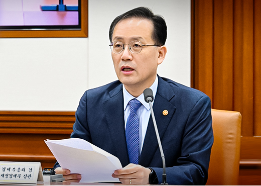 사진: 이형일 신임 재경부 장관