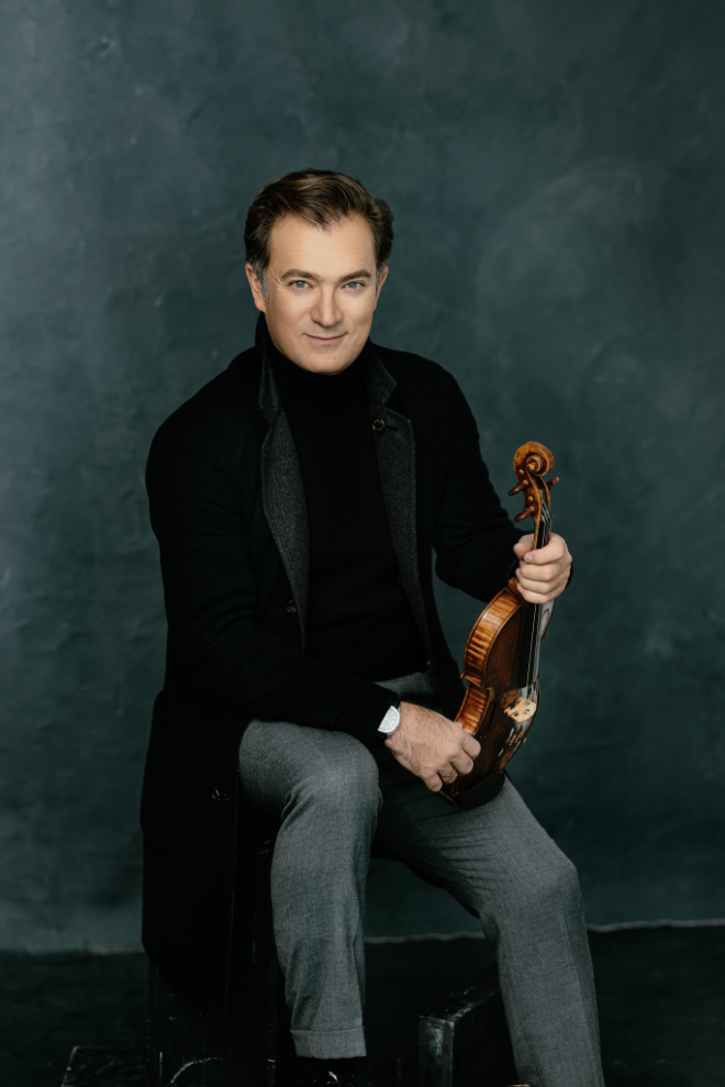 바이올리니스트 르노 카퓌송. (사진제공=유니버설 뮤직 / Renaud Capucon, Photo provided by Universal Music)