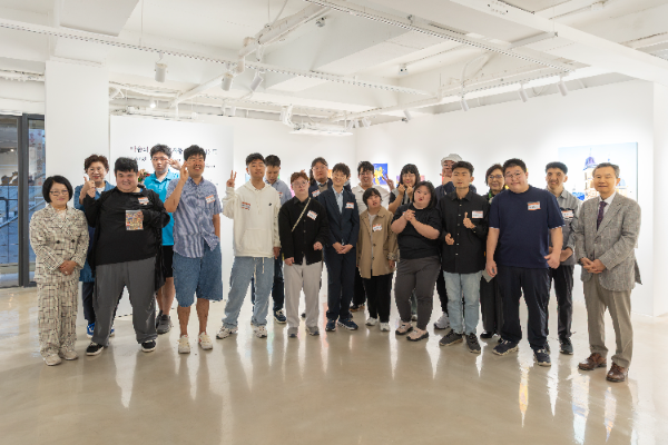 하트하트아트앤컬처 기획전 ‘마음의 각도’ ©하트하트아트앤컬처