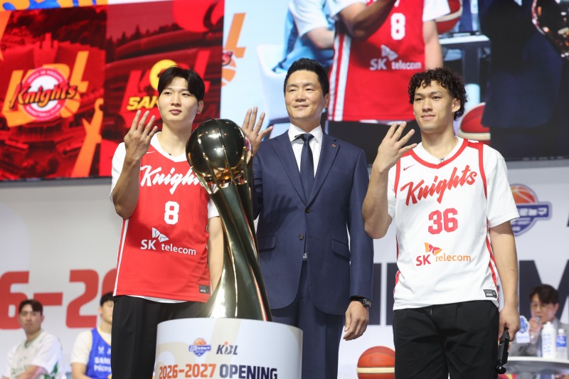 포즈 취하는 서울 SK. / 사진=연합뉴스