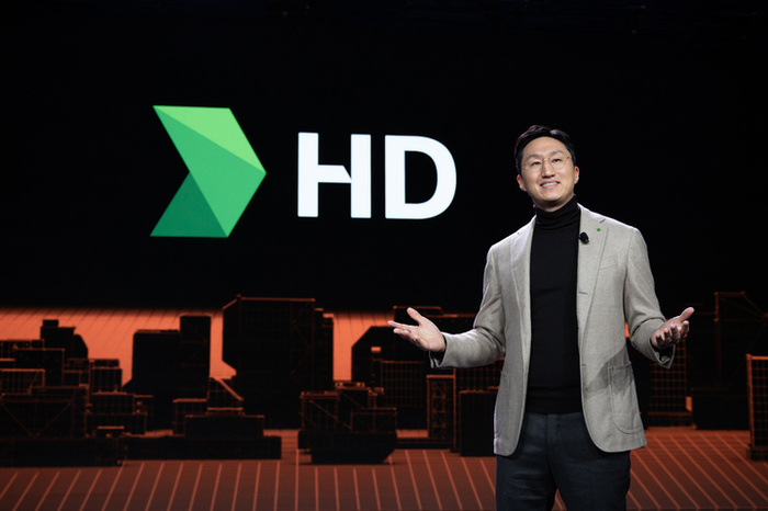 취임 1년 정기선, 선택과 집중으로 HD현대 재편 가속