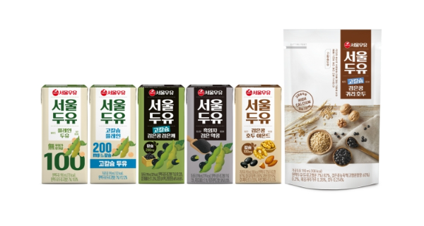 새롭게 패키지 리뉴얼을 진행한 서울두유 제품 라인업.