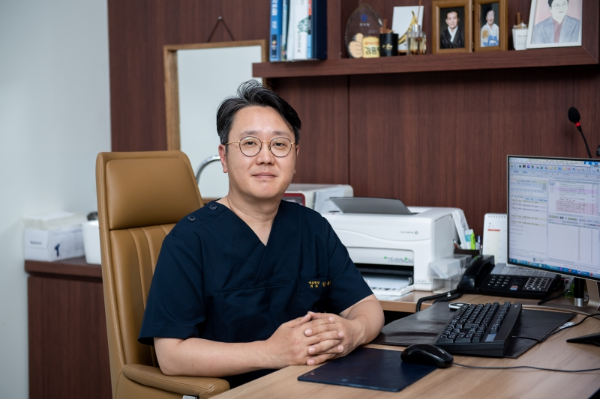 민병원 김종민 대표원장