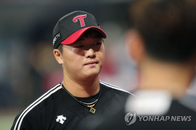 고우석