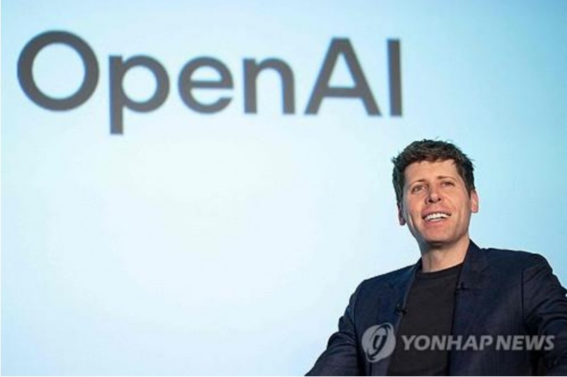 챗GPT 개발사 오픈AI는 바이오 스타트업 '오케스트라 바이오'를 인수하며 제약 부문 AI 에이전트 개발에 박차를 가하고 있다. 사진=로이터통신, 연합뉴스
