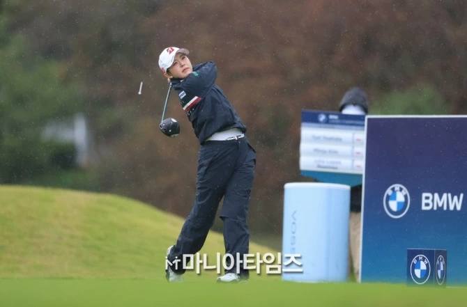 LPGA 투어 BMW 레이디스 챔피언십 정상에 오른 요시다 유리. /손진현 기자