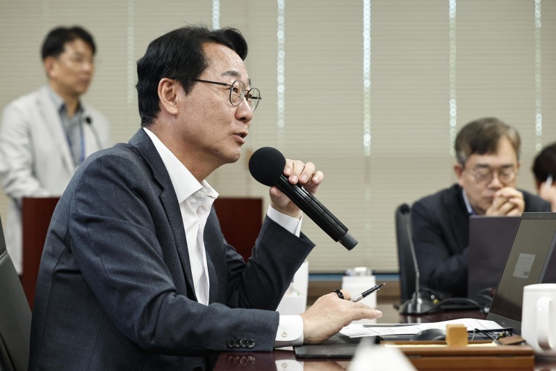 정명근 화성시장이 지난 22일 시정전략회에서 화성MCP 추진 방향에 대해 발언하고 있다. /화성시