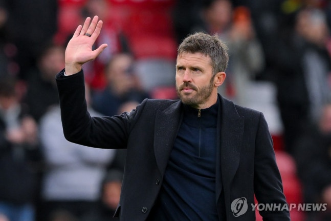 마이클 캐릭 감독 / 사진=연합뉴스