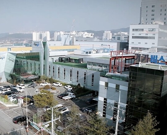 경기도 평택시에 위치한 기가비스 본사 전경.(사진=기가비스 제공)