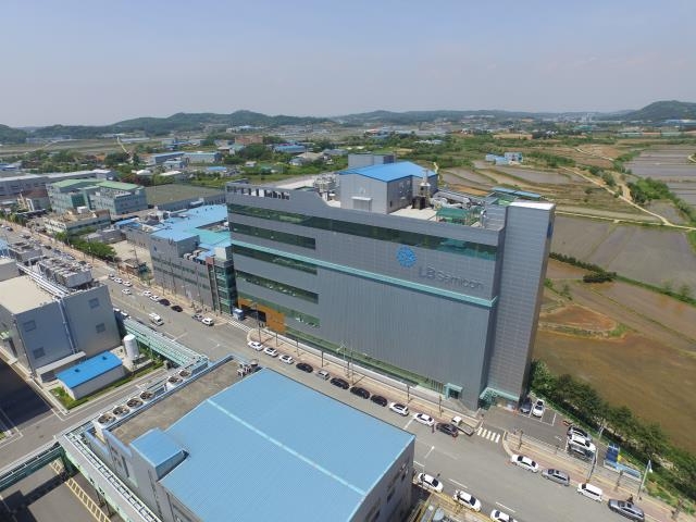 반도체 후공정 전문 업엘비세미콘 평택 본사 전경.(사진=엘비세미콘 제공)