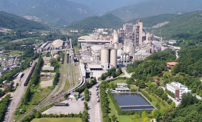 쌍용C&E 공장전경