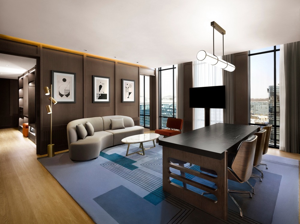 그래비티, 크리스마스&연말 패키지 2종 출시…‘친구, 연인과 스위트룸에서 연말 호캉스’