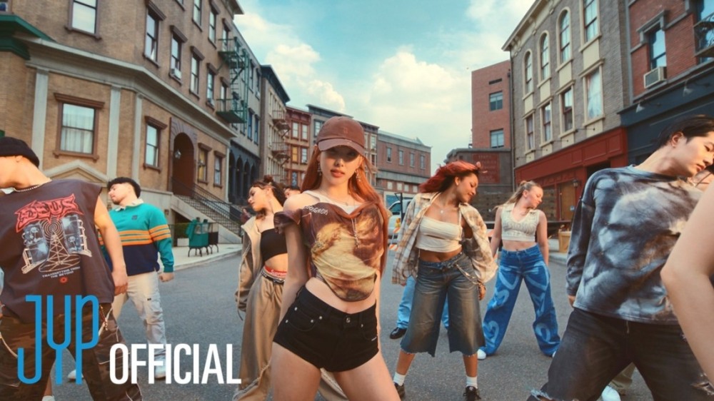 트와이스 나연, 타이틀곡 'ABCD' 퍼포먼스 일부 최초 공개…新 서머송 탄생 예감