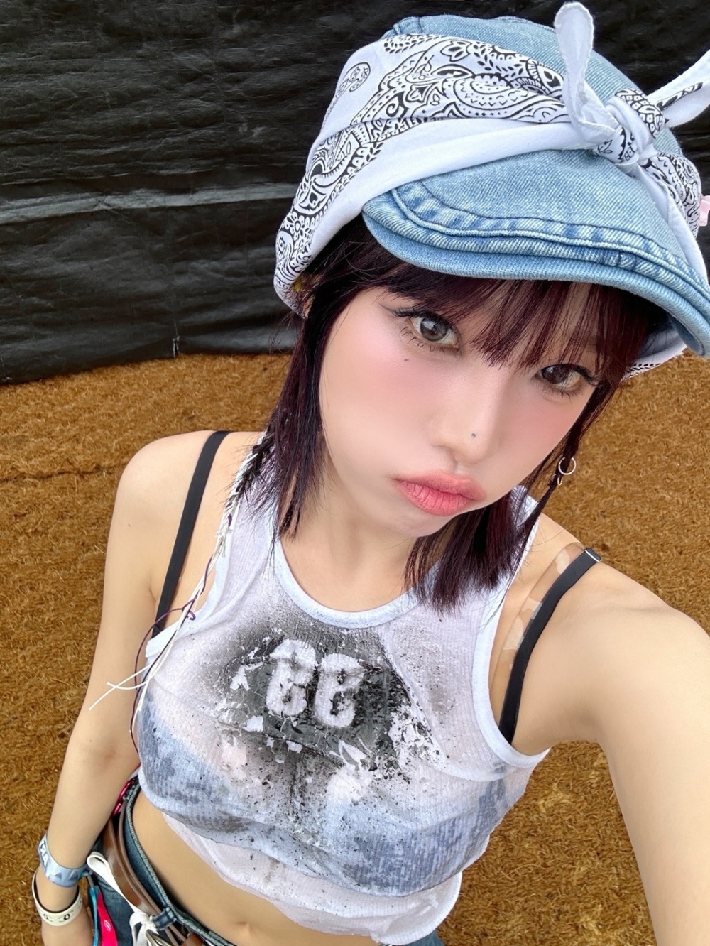 최예나, 데뷔 후 ‘워터밤’ 첫 출격…'육각형 여신' 활약