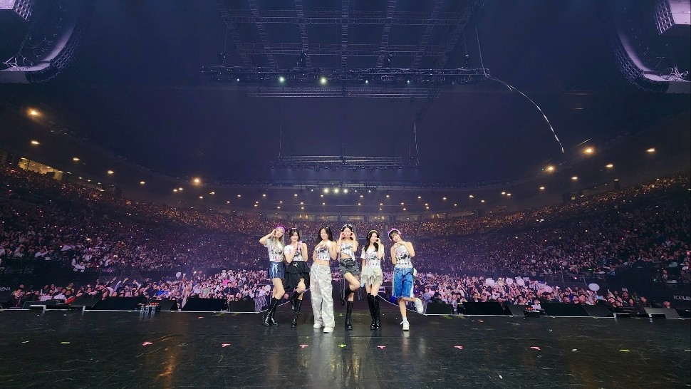 아이브, 첫 월드 투어 호주 멜버른과 시드니 공연 성료…“앞으로도 우리 음악으로 좋은 에너지 드릴 수 있도록 최선 다할 것”