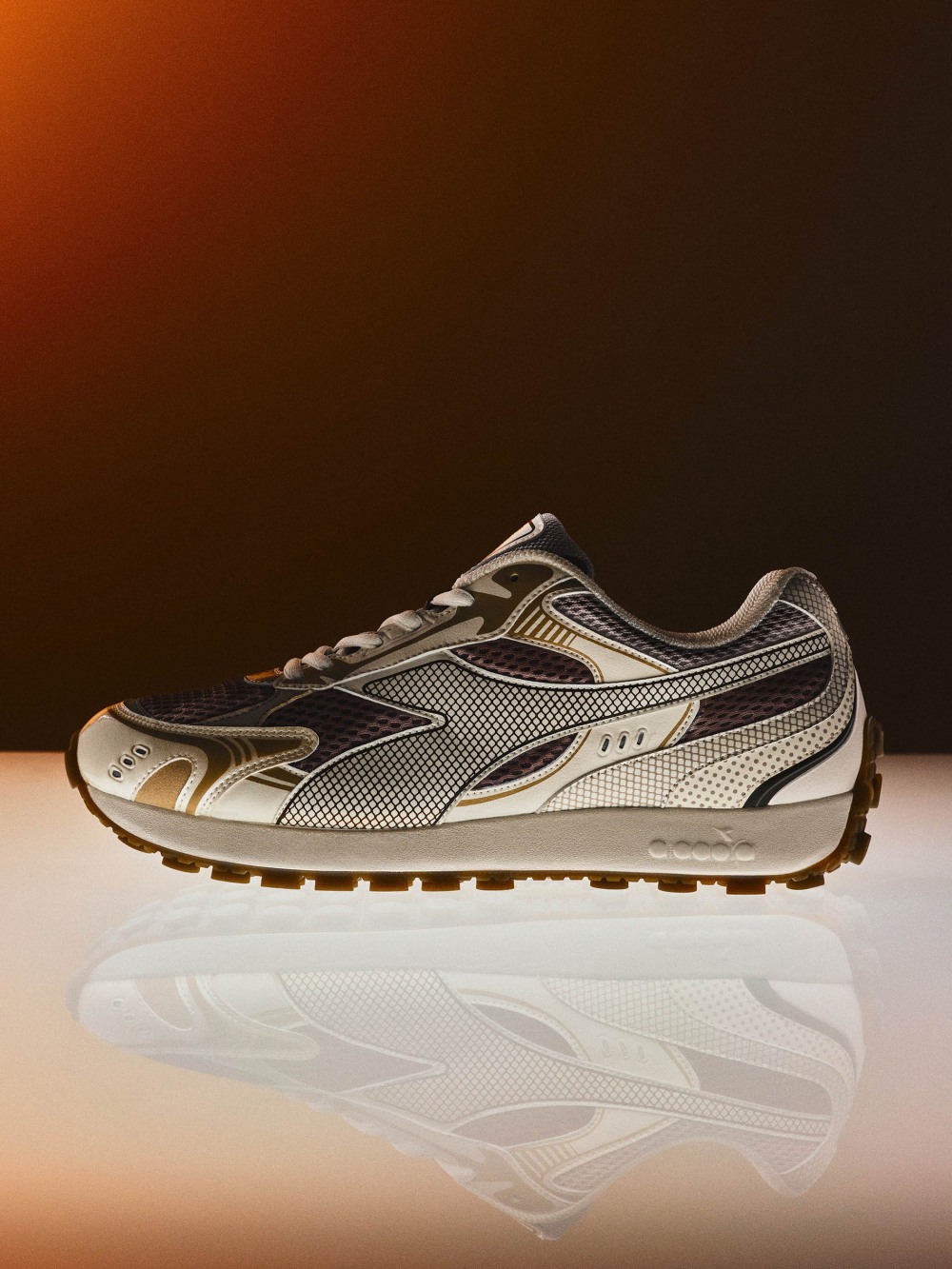 디아도라, Y2K 러닝화 재해석한 라이프스타일 슈즈 ‘벨루나’ 출시