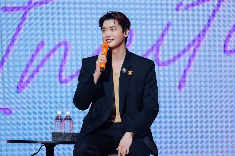 이종석, 日 팬미팅 성료…‘다정함 MAX’ 팬들 가까이 다가선 초밀착 팬미팅