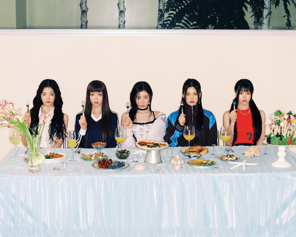 ITZY, 새 앨범 ‘GOLD’ 콘셉트 포토 추가 공개…남다른 '영 앤 쿨' 에너지