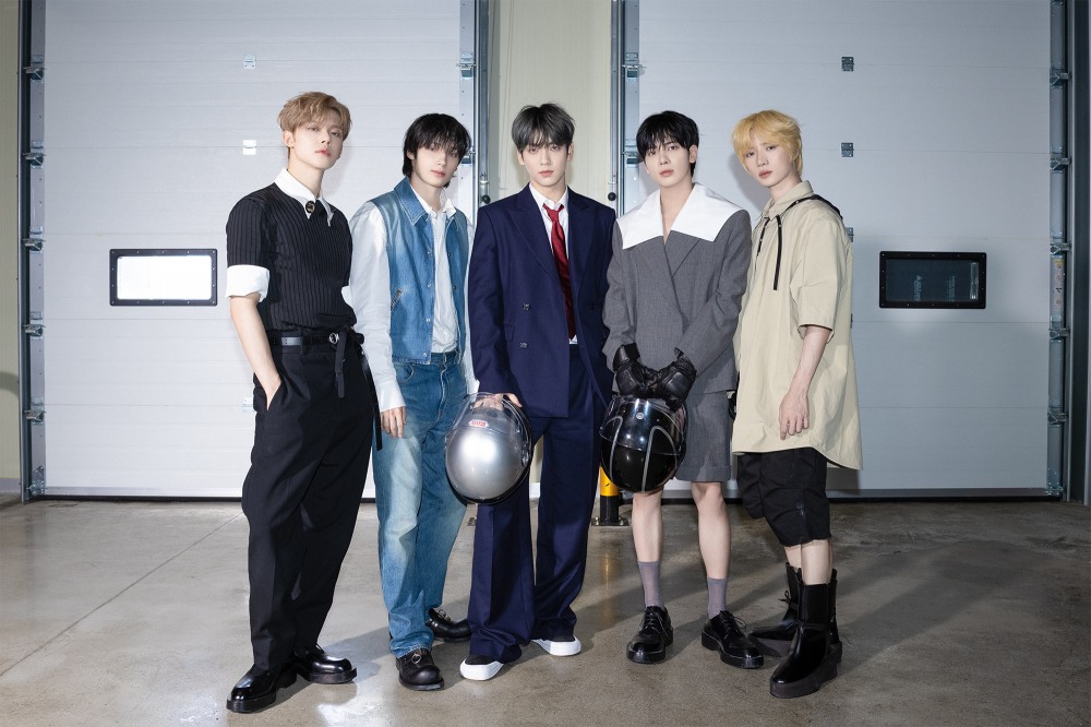 투모로우바이투게더, 5개 앨범 연속 초동 밀리언셀러 달성