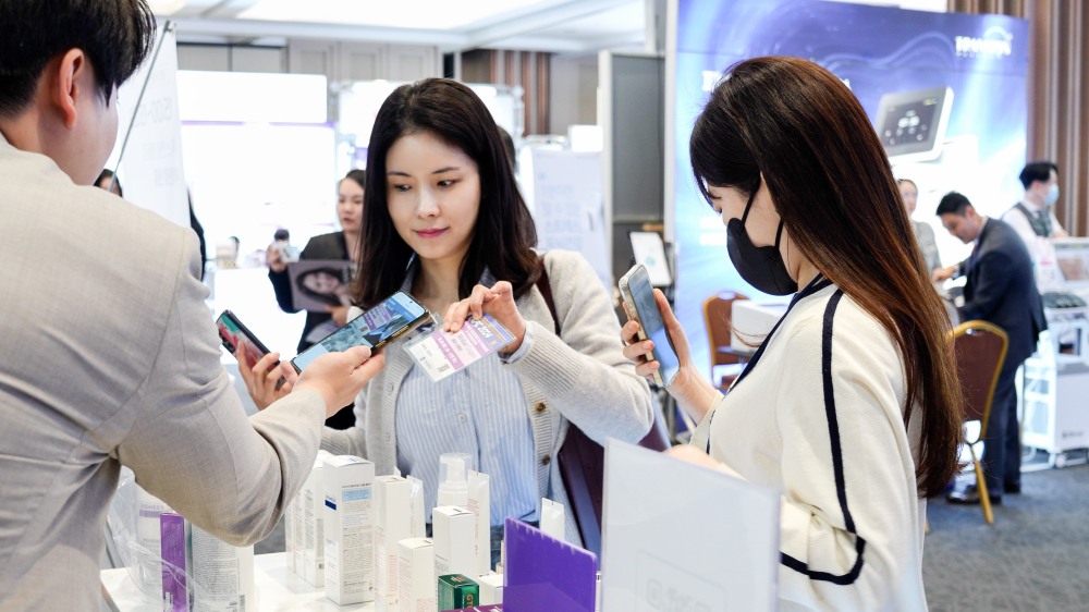 바이오믹(BIOMEEK), 2024 대한 리프팅 학회 성공적인 부스 개최