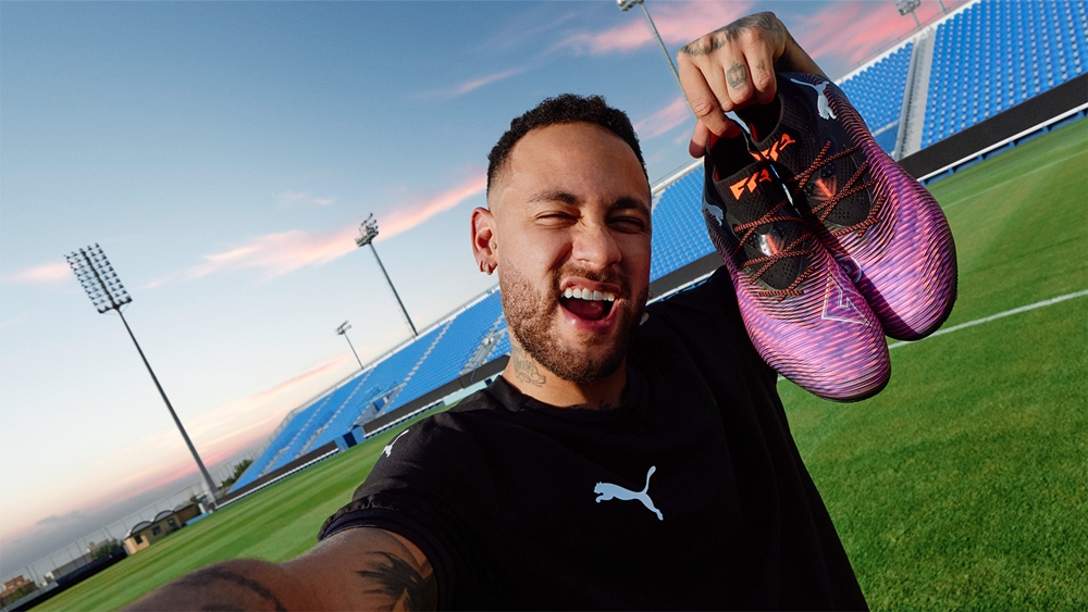 푸마, 축구화 혁신의 새 기준 ‘언리미티드 팩’ 론칭…업그레이드 된 ‘퓨처 8’ 출시