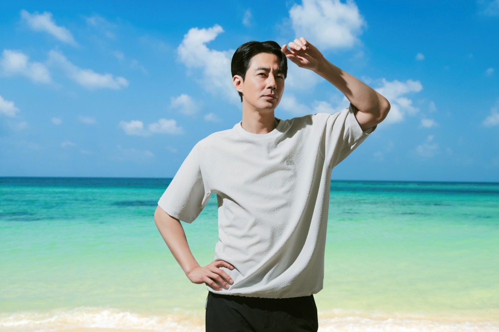 K2, 조인성과 함께한 25SS 아웃도어 화보 공개