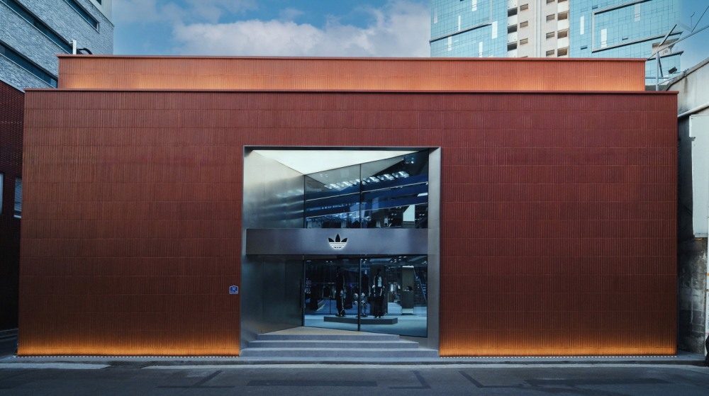 아디다스코리아, 성수에 ‘아디다스 오리지널스 플래그십 성수’ 오픈