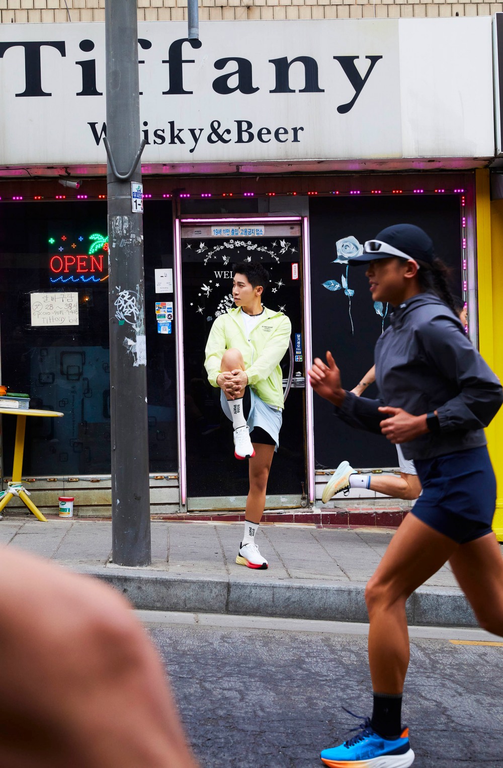 르꼬끄 스포르티브, ‘비바폼 맥스’ 러닝화 출시 및 개그맨 유세윤 브랜드 앰배서더 발탁!