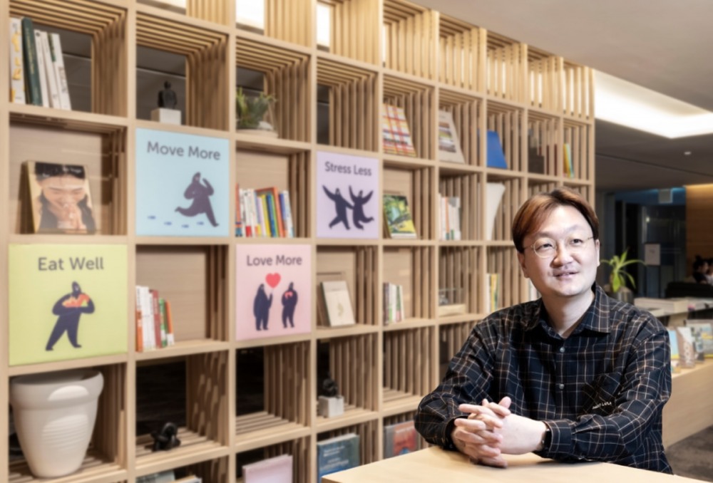 파크로쉬, 책으로 완성하는 감성 휴식 위한 북 토크 이벤트 & 텍스트 힙 테마 라이브러리 선봬