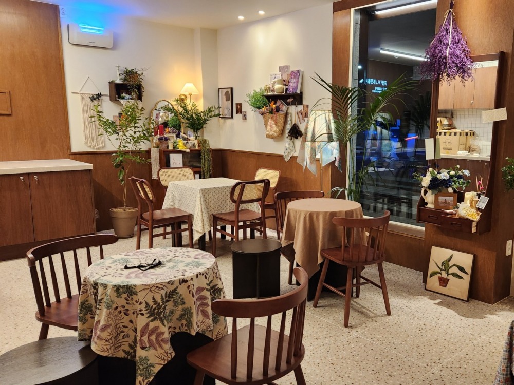 퇴직자 위한 무인 카페 창업 비용 공개, 카페프리헷 전국 설명회