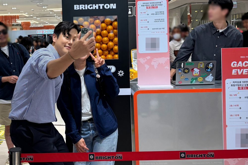 브라이튼 캐리어 팝업스토어, 채코제 방문에 현장 열기 더해…”고객 참여 확산”