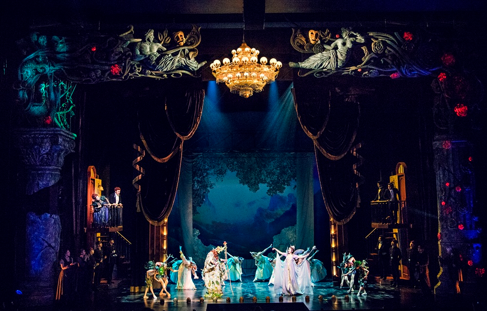 센트온, 뮤지컬 ‘팬텀’과 협업, 향기 마케팅 선보이다 (사진제공=EMK뮤지컬컴퍼니)