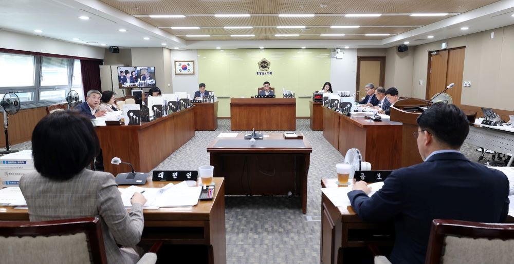 충남도의회 제359회 정례회 제3차 행정문화위원회(사진=충남도의회 제공)