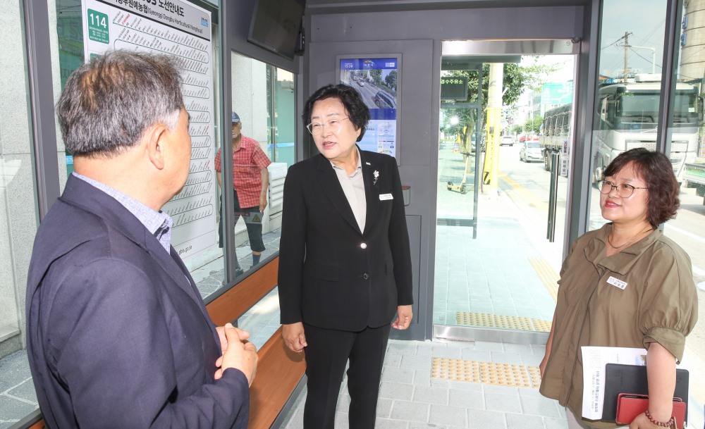 똑똑한 버스정류장 장호원 스마트 쉘터