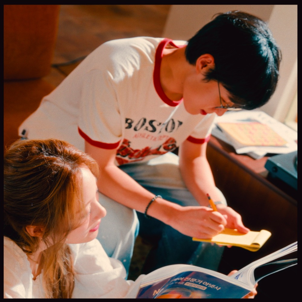 지훈, 오늘(29일) 데뷔곡 ‘물음표’ 발매…설렘 가득 음악 여정 시작