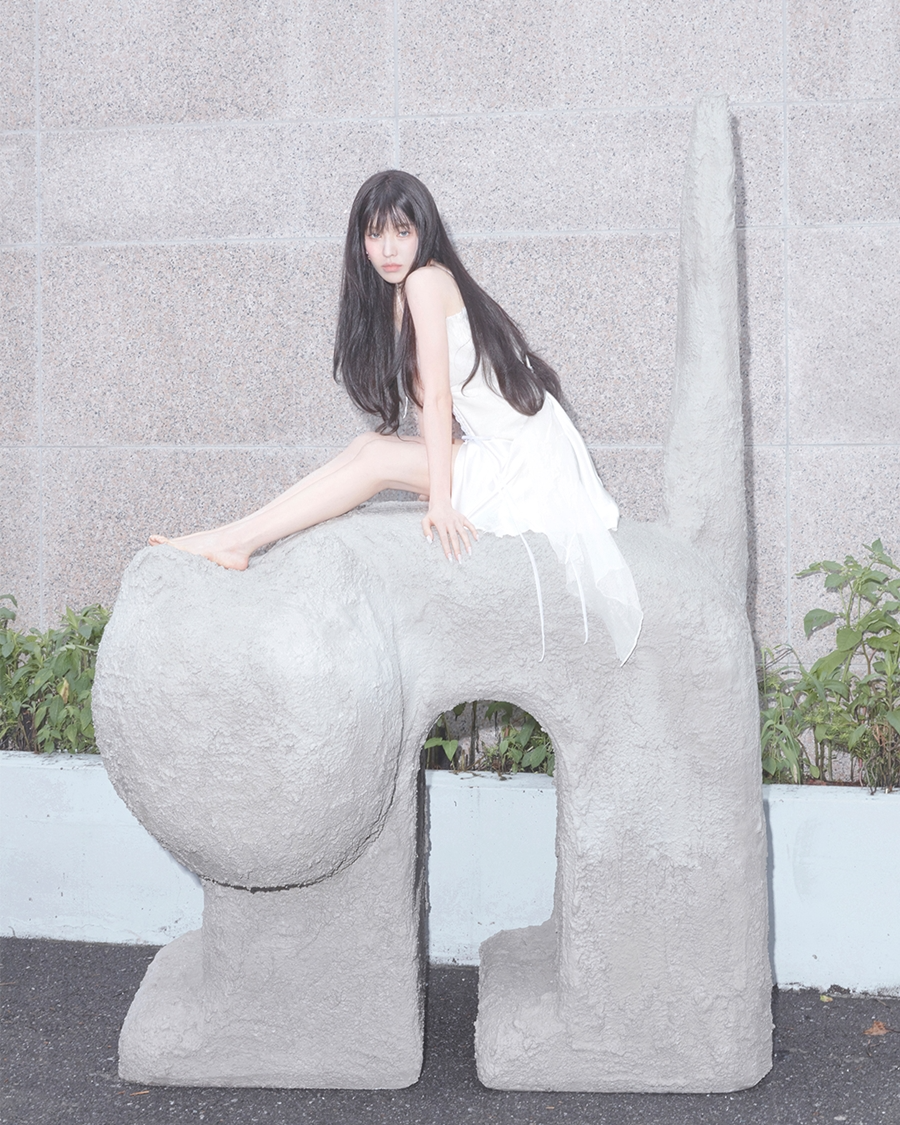 웬디, 미니 3집 ‘세룰리안 버지’ 첫 번째 콘셉트 필름+사진 공개…매혹+몽환 비주얼