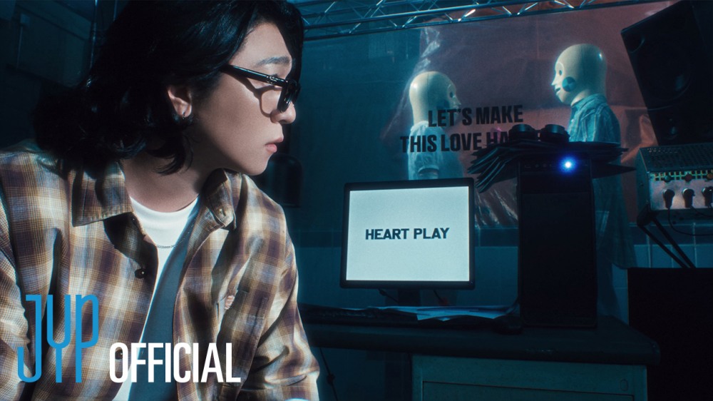 DAY6, 타이틀곡 'INSIDE OUT' 뮤직비디오 티저 최초 공개…빈티지한 사운드 ‘기대’