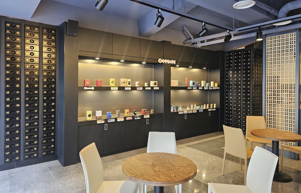 지역 주민과 함께하는 건강 공유 공간 ‘한방 나눔카페’ 성암중앙교회 1층 오픈