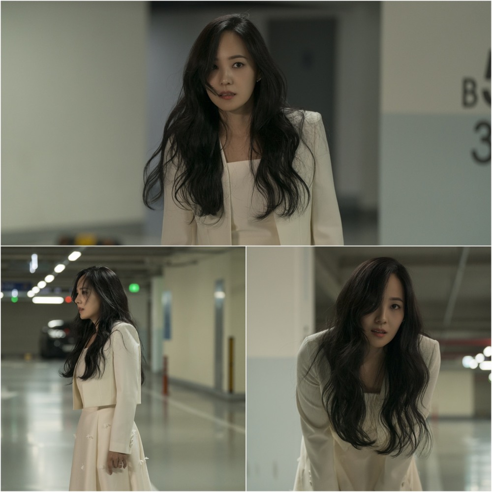 ‘퍼스트레이디’ 유진, ‘헝클어진 머리+맨발의 질주+까진 무릎’ 사생결단 추적 포착