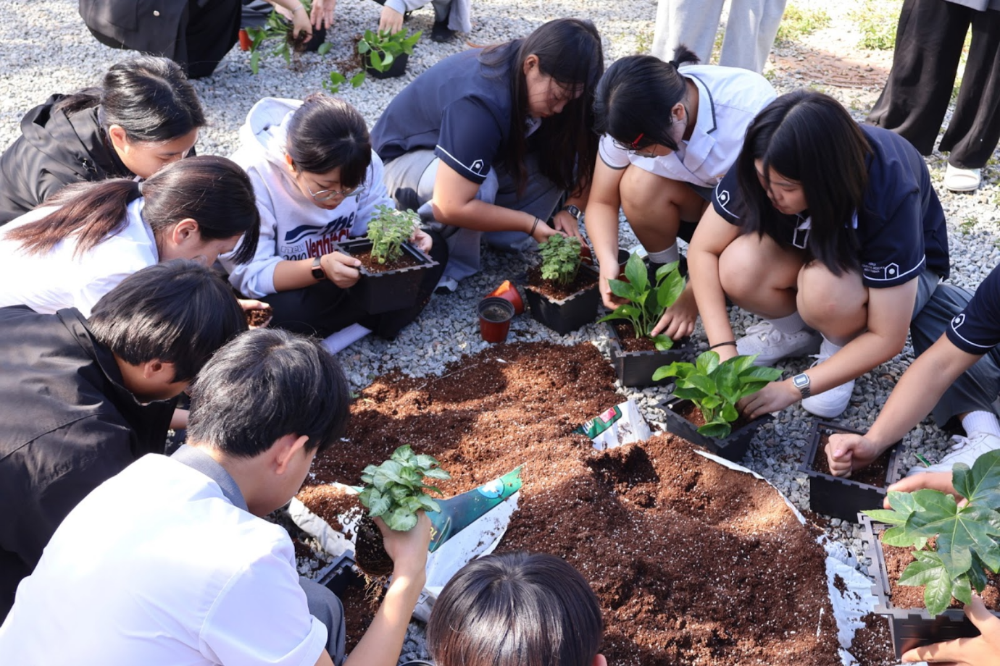 한국생명과학고, 그린에이션-오우프로젝트의 오우팟 스마트팜 식물장 교육 도입