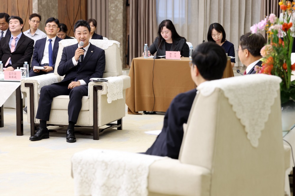 김진경 의장 中 외교 시너지 극대화