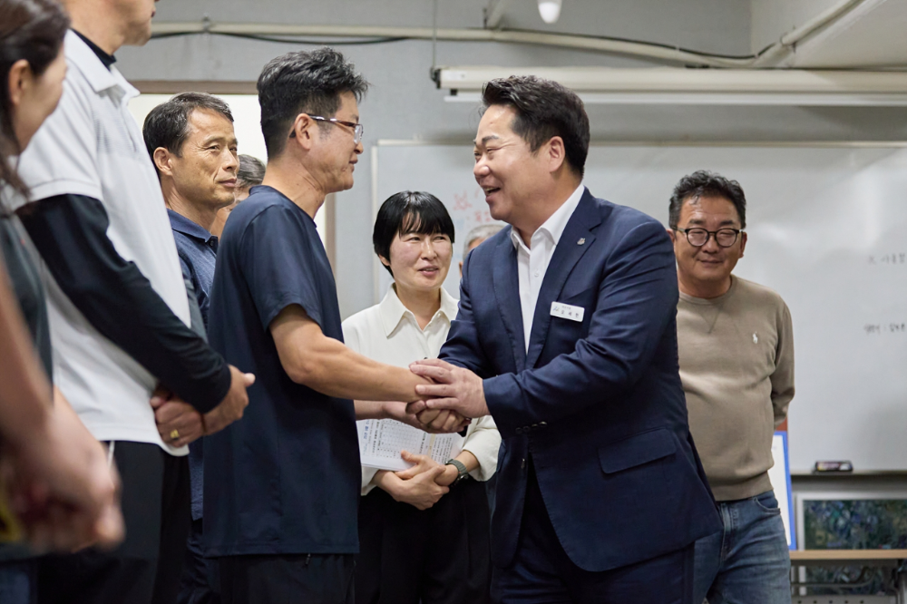 아산시 오세현 시장, "40만 시민 대신 감사"… 추석 앞 현장 근무자 위로