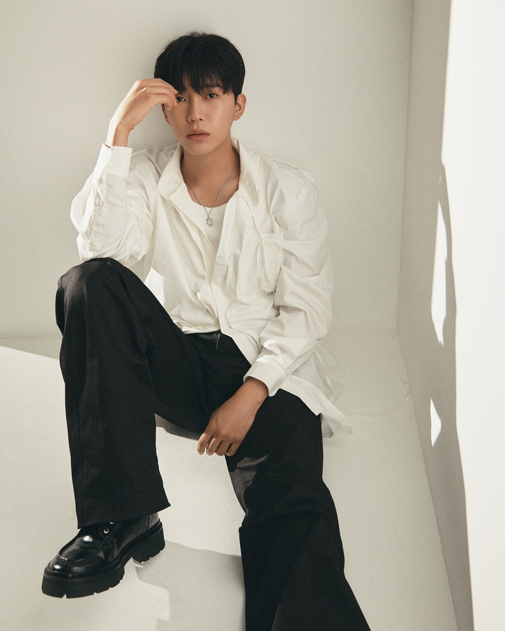 임영웅, 오늘(30일) 대전 콘서트 티켓 오픈…전 지역 매진 행렬 신화 잇는다