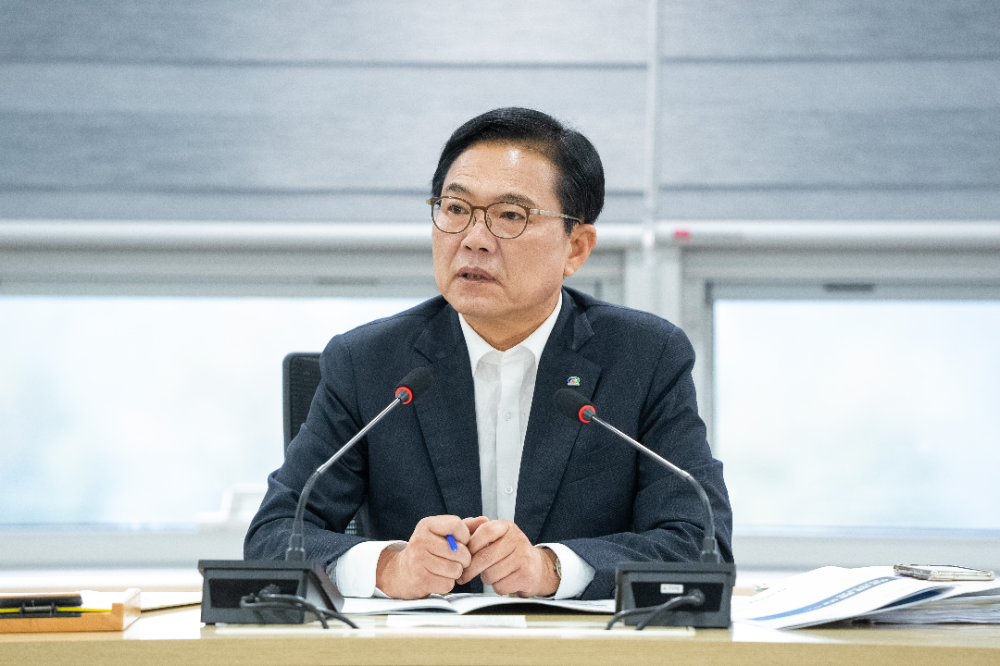천안시 김석필 권한대행, "10월은 시정 마무리의 핵심 시기… 공직기강도 강화해야"
